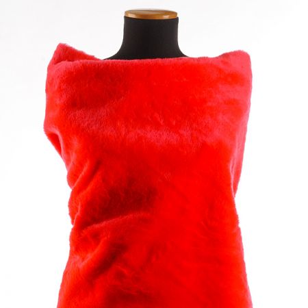 Imitace kožešiny neonově červená
