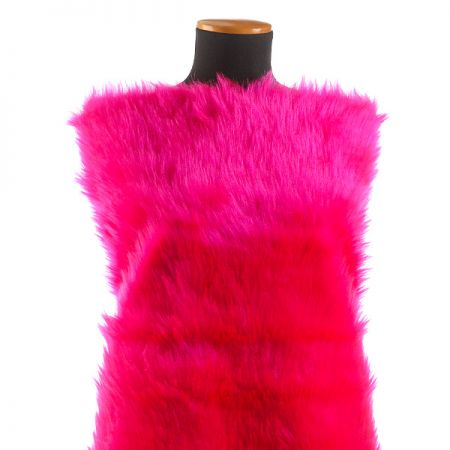 Imitace kožešiny neonově růžová