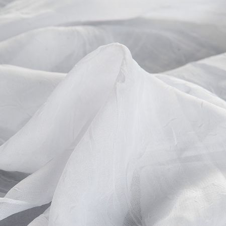 Šifon jemný kreš bílý