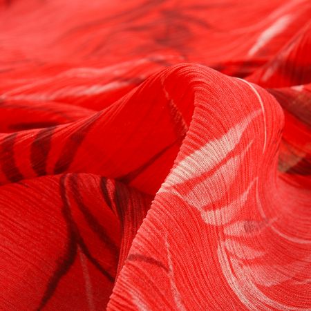 Šifon plise viskozový květinový vzor tm. červený