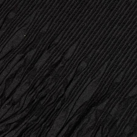 Látka kupón dva tvarované kraje černá