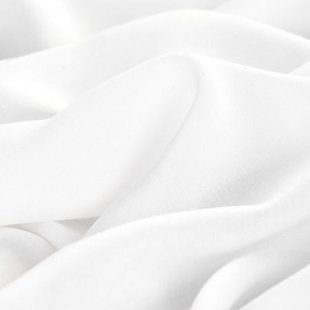 Voál viskozový bílý