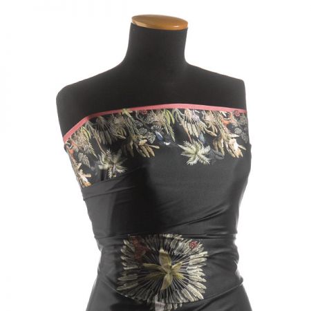 Satén s originálním potiskem Marlen černý