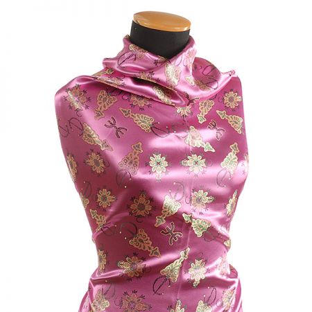 Brokát orientální motiv růžový