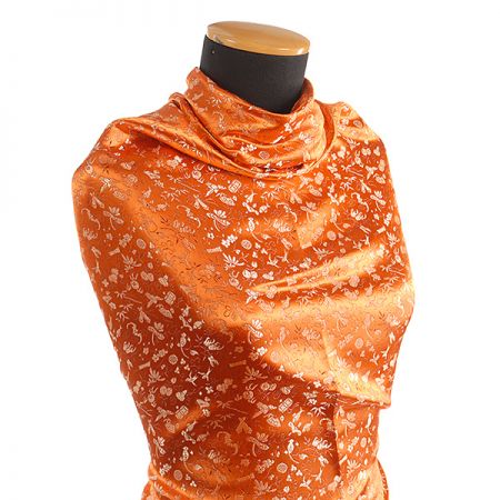 Brokát jemný květinový motiv oranžový