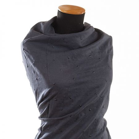 Vyšívaný len modrý