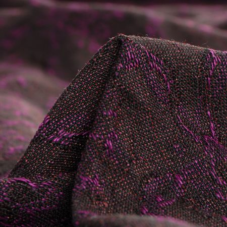 Kostýmová látka Art Fabrics girlandy fialová