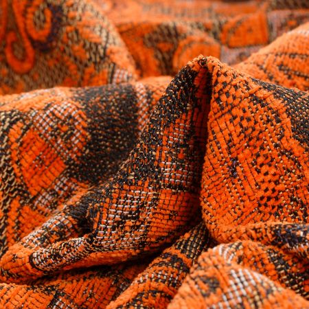 Žakár Art Fabrics Paisley orient oranžový/okrovočerný