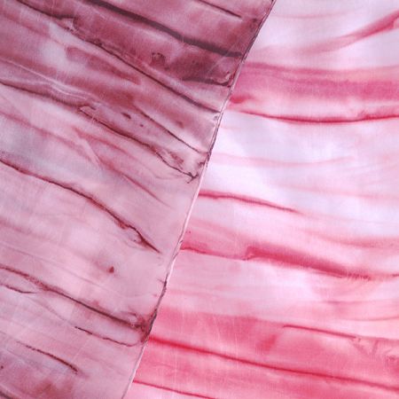 Ručně malovná hedvábná šála korálově červená