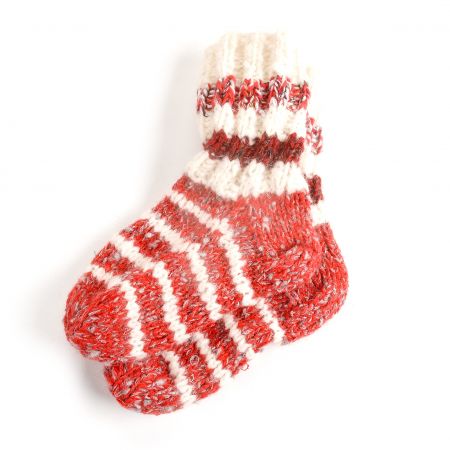 Ručně pletené ponožky MarLen červenobílé pruhy