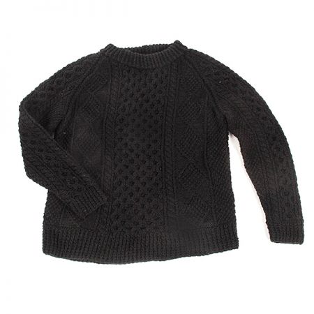Pletený svetr s plastickým vzorem, černý