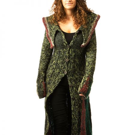 Originální ručně pletený kabát s límcem