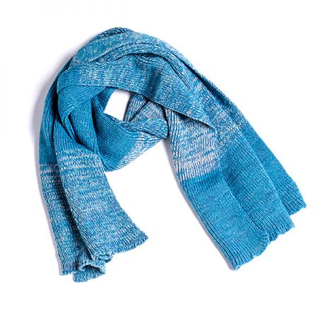 Pletená šála Marlen s melírovými pruhy azurová