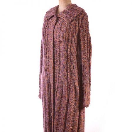 Originální ručně pletený kabát s límcem hnědý melír