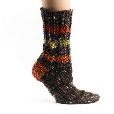 Ručně pletené ponožky Marlen tmavě hnědé