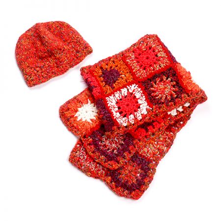 Háčkovaná čepice a šála