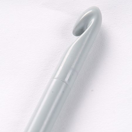 Háček plastový  PONY, vel. 12