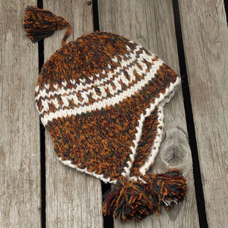 Ručně pletená čepice Marlen "helmička"