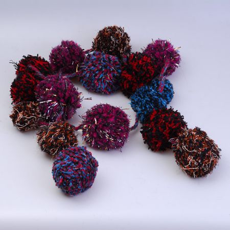 Efektní bambulková šála Marlen mix barev