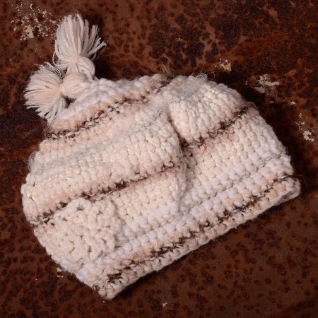 Háčkovaná čepice Marlen "bábovka" 