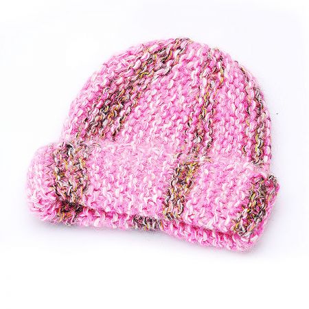 Ručně pletená čepice Marlen "babka"