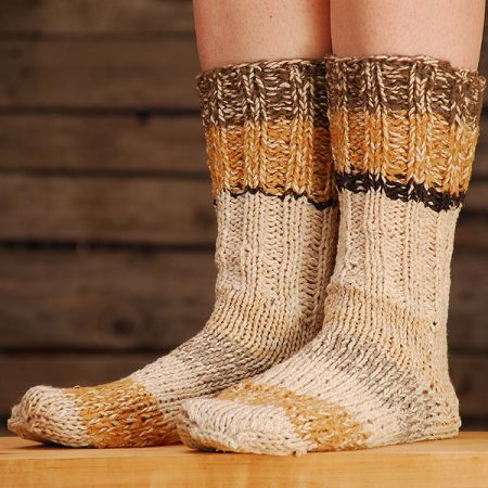 Ručně pletené ponožky Marlen béžový melír