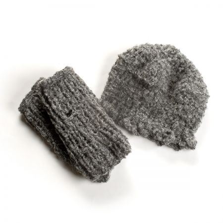 Ručně pletená sada čepice šála návleky na ruce šedá
