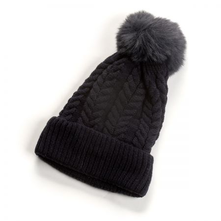 Čepice copánková s bambulí zateplená tm.modrá